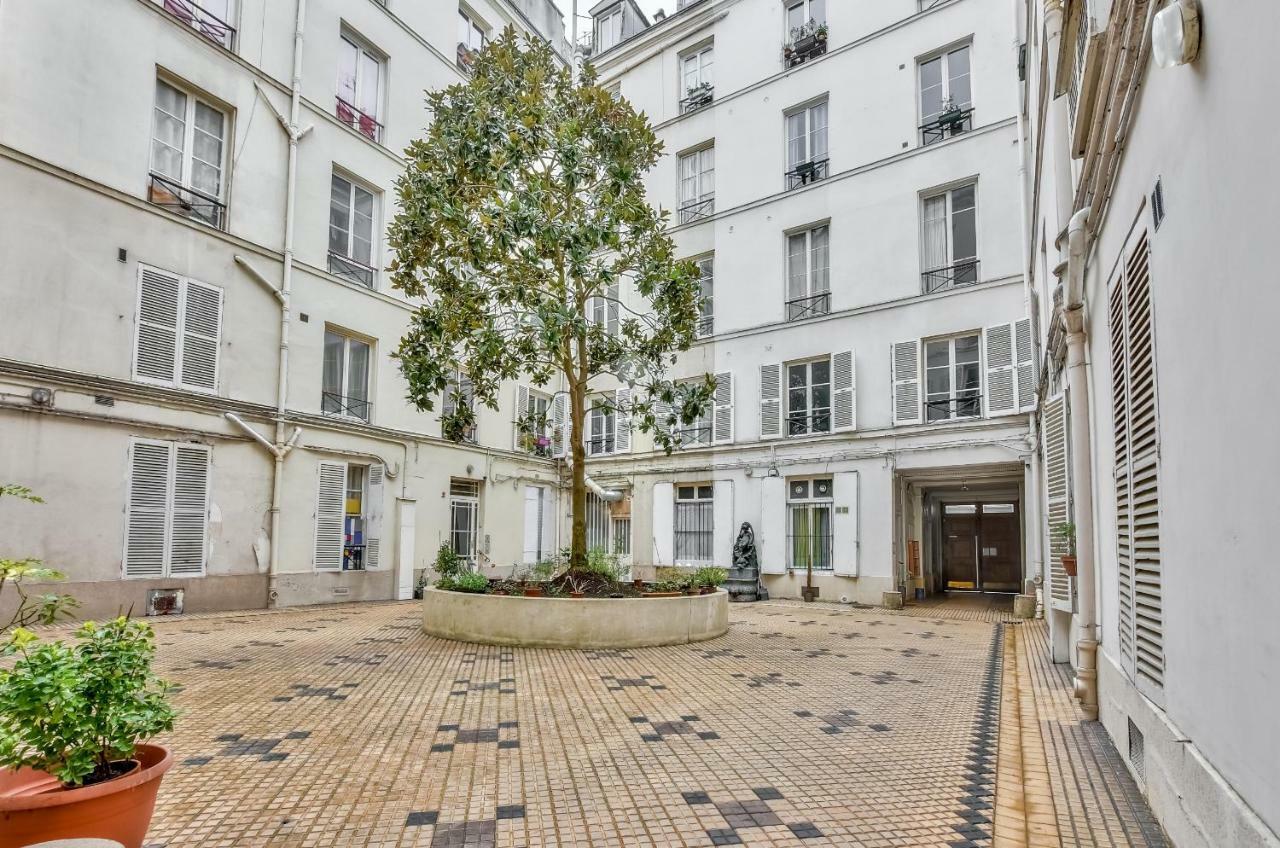 35 - Urban Montmartre Apartment Paris Bagian luar foto